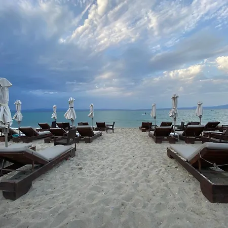 Sun & Stone House Apartman *