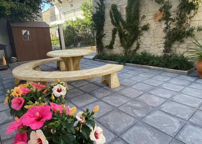 Sun&stone House Appartement Polychrono