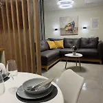 Sun & Stone House Διαμέρισμα *