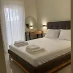 Sun & Stone House * Πολύχρονο