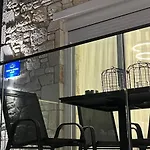 Sun & Stone House *