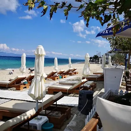 Sun & Stone House Апартаменты Полихроно